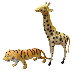 Lot Set of 2 Boley Nature World Zoo Safari Animals Tiger Giraffe Figure